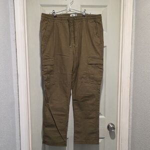 Old Navy UEC Jurassic Green Elastic Waist Cargo Pants Straight Leg